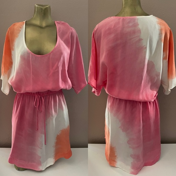 C & C CALIFORNIA NWOT Peach and White DRESS Size Medium - Picture 2 of 8